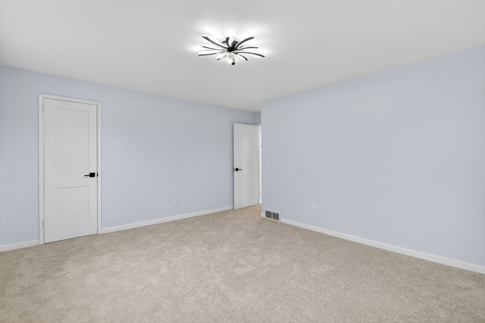 21_249 pinehurst rd-27